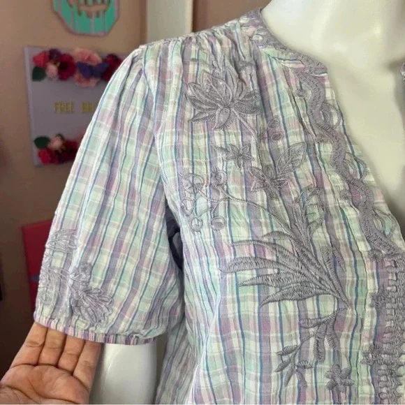 Johnny Was Puff Sleeve Blouse - Picture 8 of 13